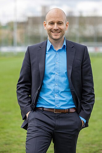 Alexander Rosen portrait