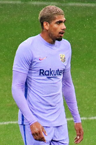 Ronald Araújo portrait